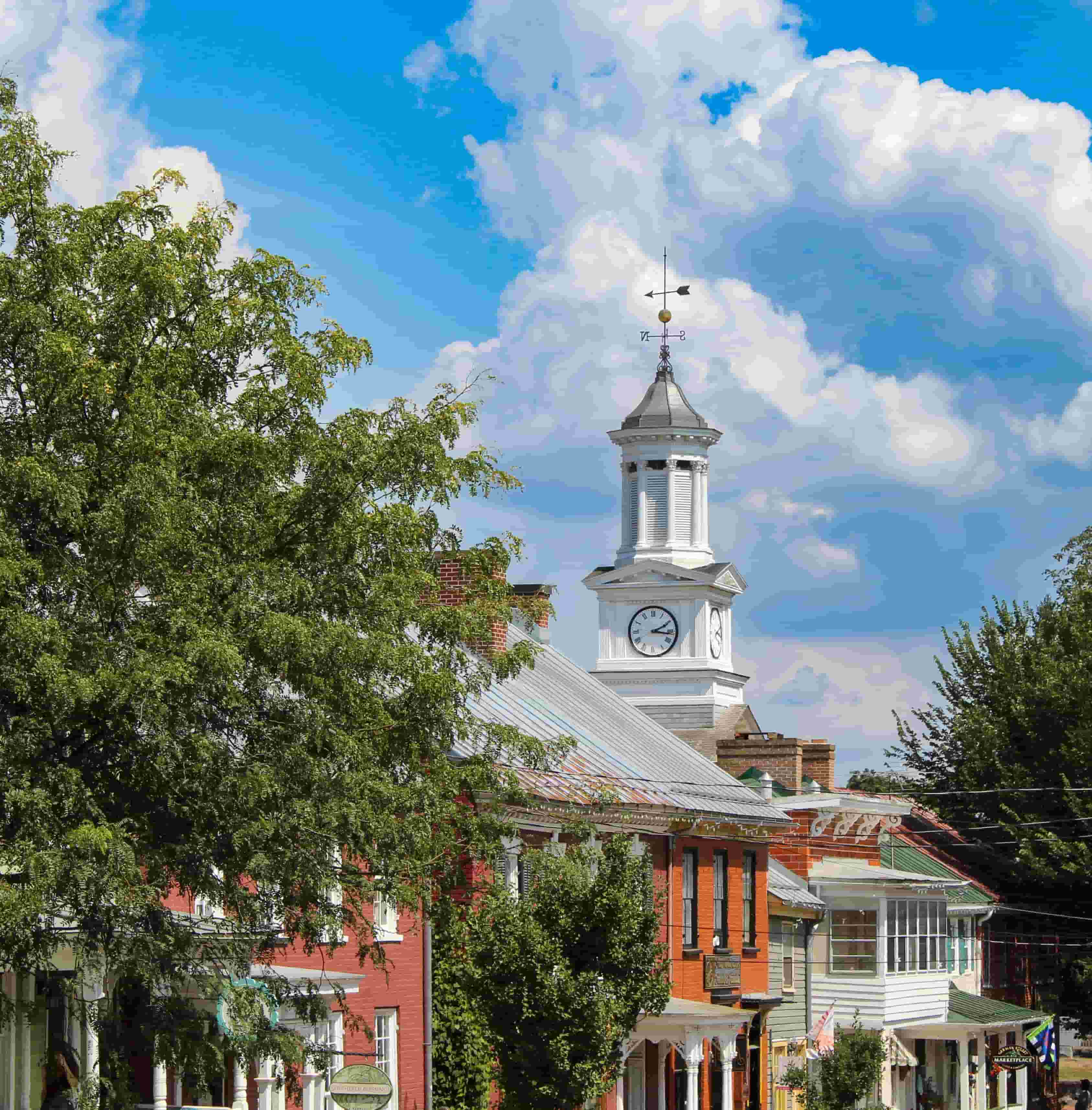 Lexington, Kentucky, the Fayette County market Dragon Insurance serves with auto coverage