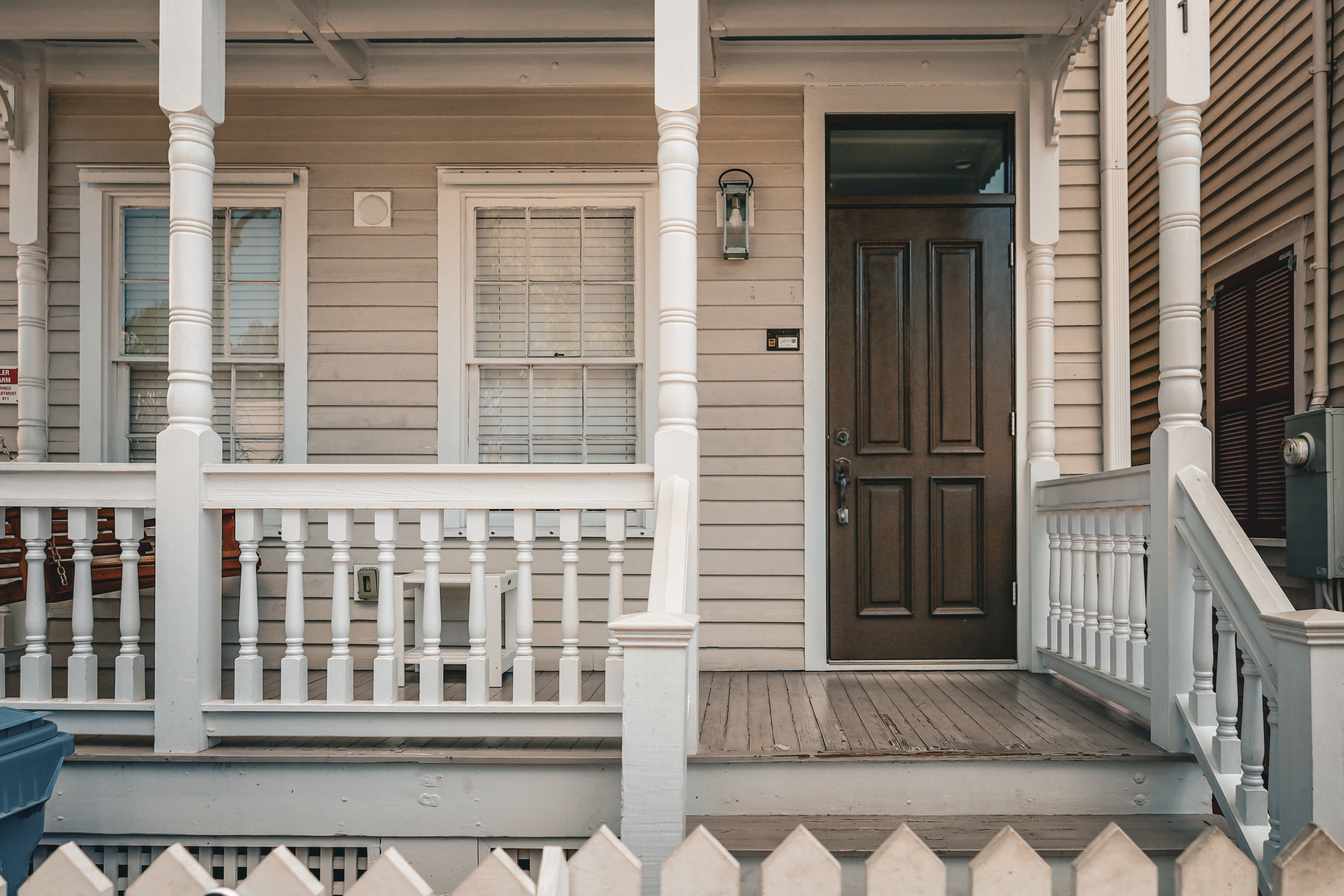Homeowners insurance guide  house with shield protection icon for PA, TX, VA, MD, OH, TN, KY