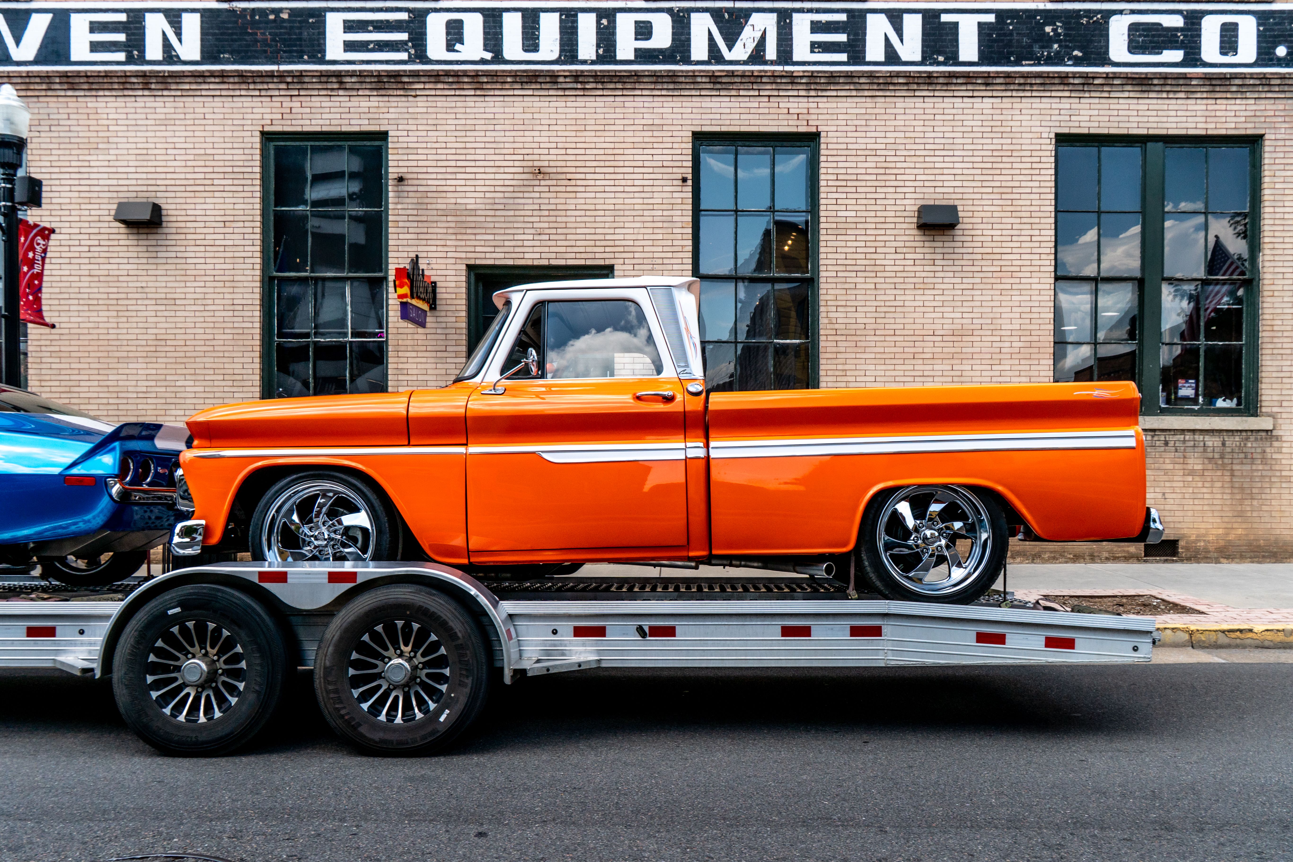 Hot shot trucking insurance guide